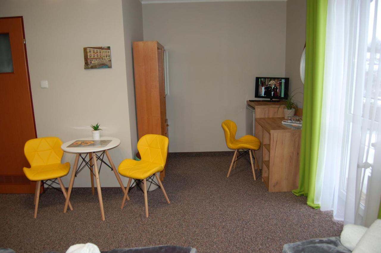 Lesne Zacisze Hotel Weremien Bagian luar foto