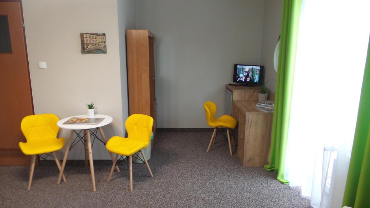 Lesne Zacisze Hotel Weremien Bagian luar foto